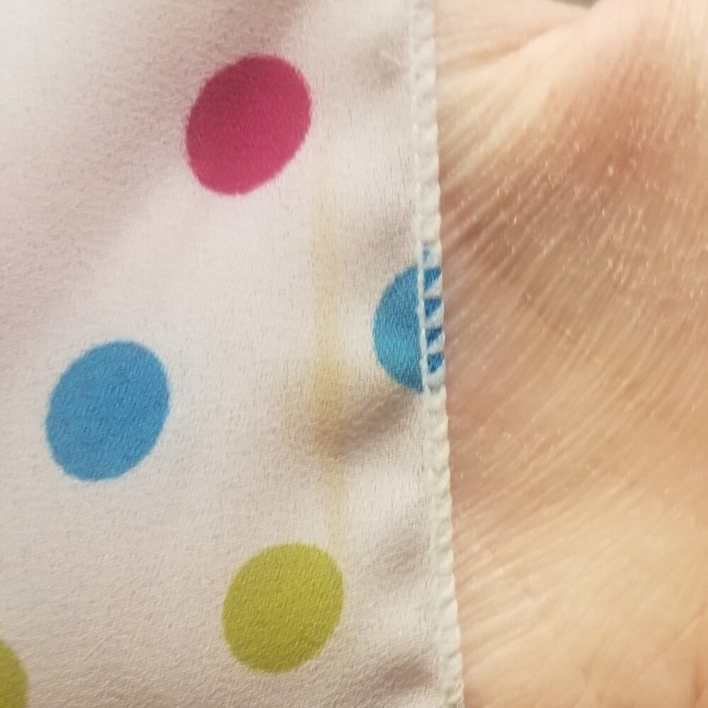 white polka dotted sheer scarf, VGUC - Picture 6 of 6